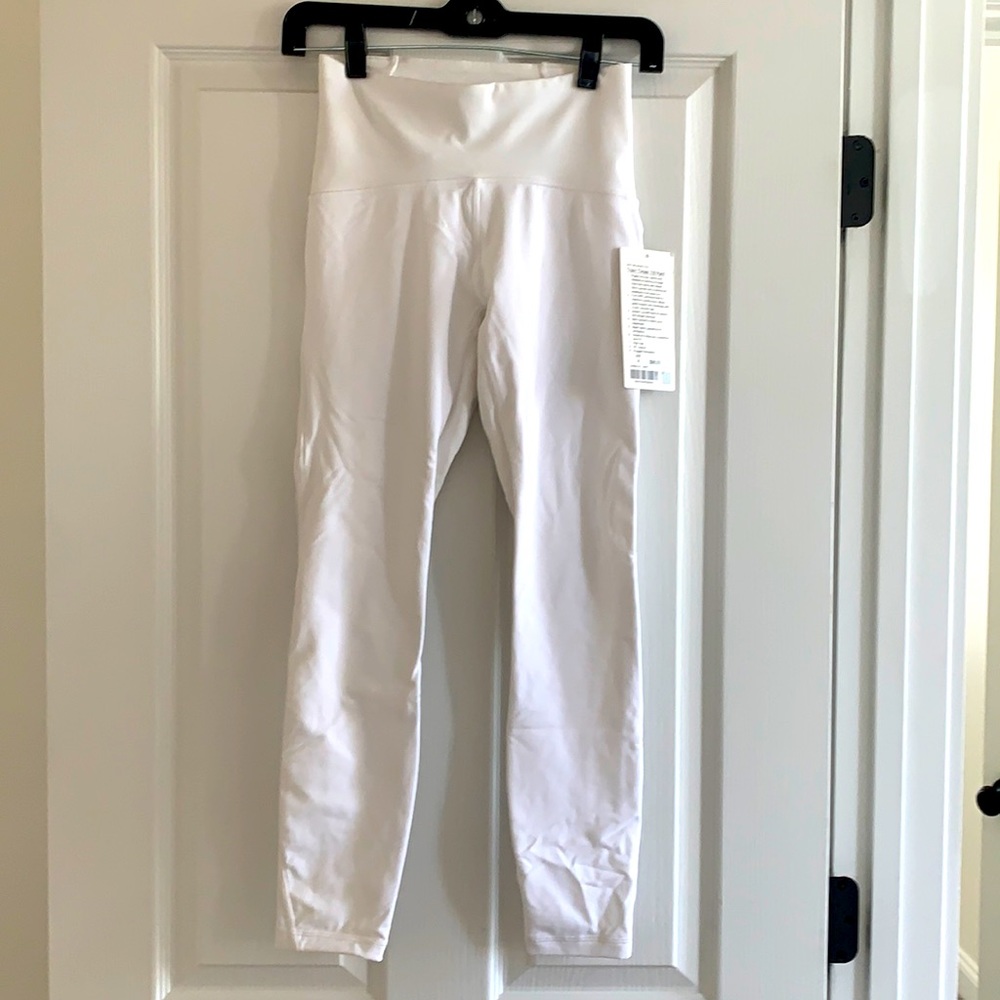Lululemon train times 7/8 pant, 4 NWT